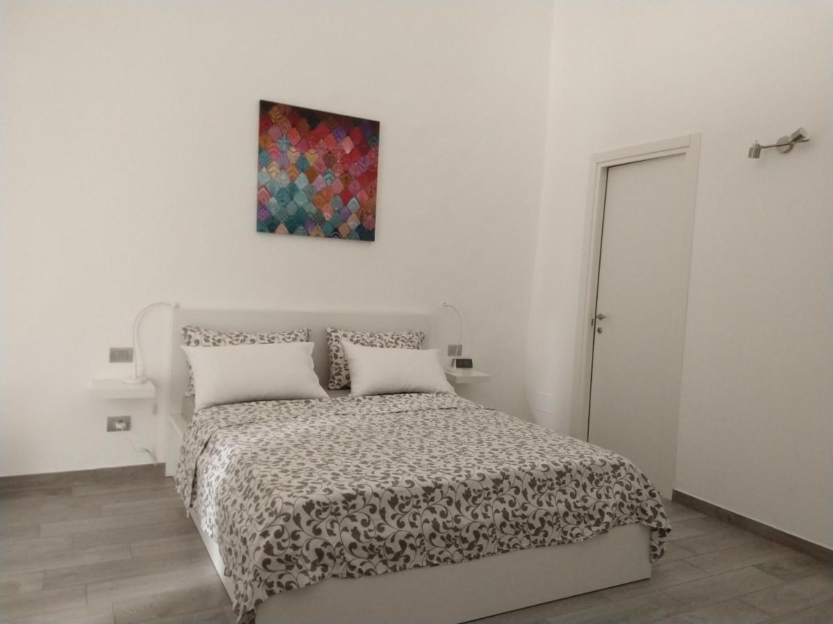 B&B 20 Archi Монополі Екстер'єр фото