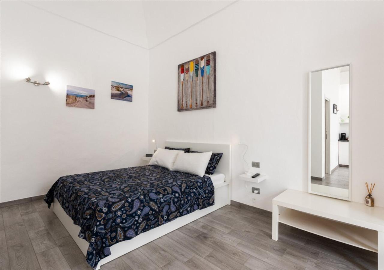 B&B 20 Archi Монополі Екстер'єр фото